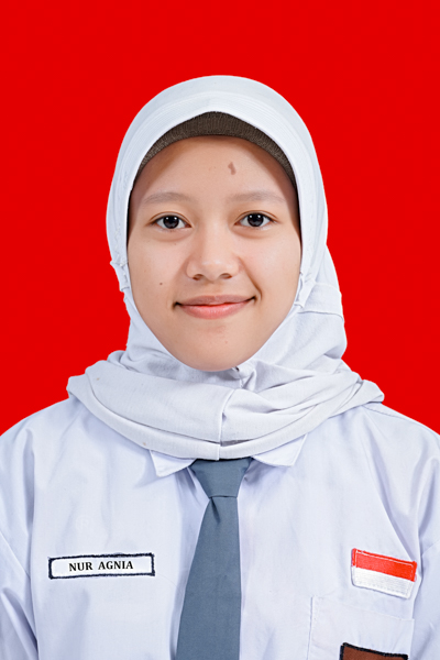 Nur Agnia - SMAN 21 Bandung